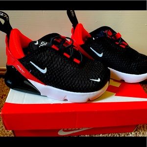 NIB toddler Nike Air Max 270 size 6c